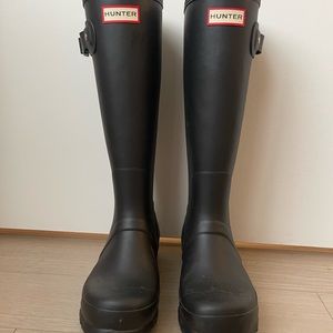 Hunter Rain Boots - Men US size 8 - EU 40/41 - NEVER WORN